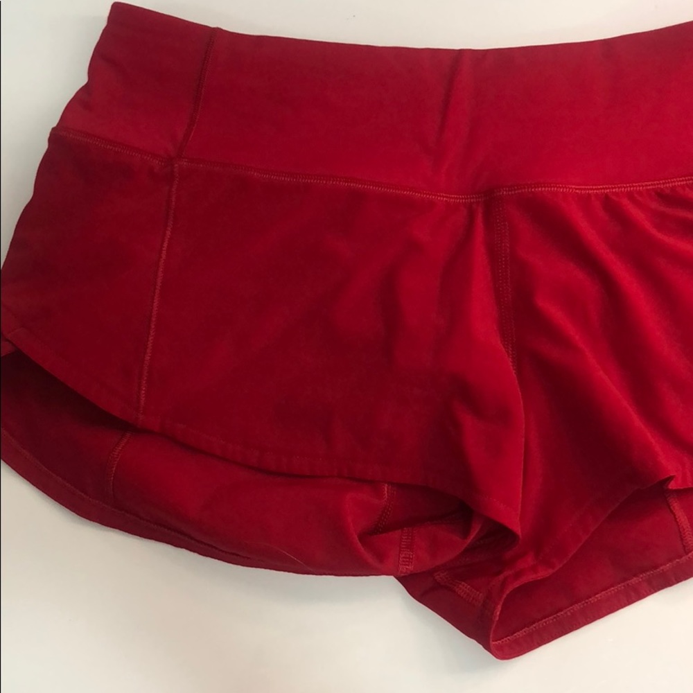 Size 2 lululemon shorts